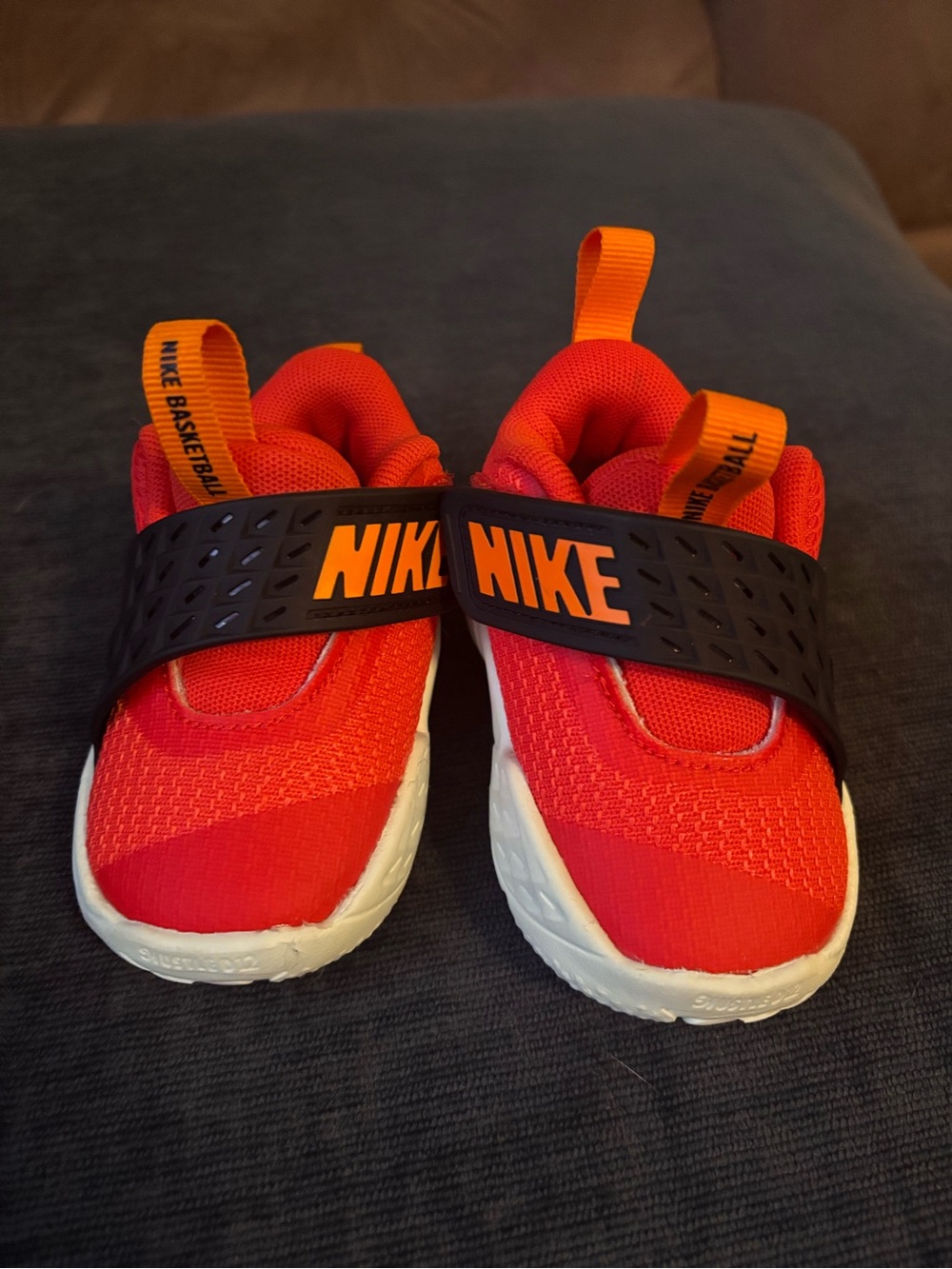 Nike red & orange toddler sneakers size 3.5 #toddler #kids #baby